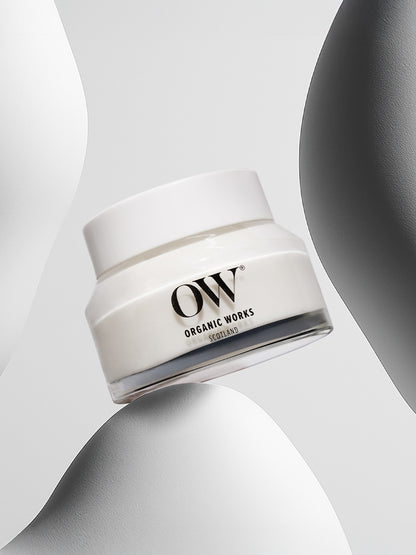 Daily Bliss Salicylic Acid + Grape Seed Skin Balancing Moisturiser – 50ml