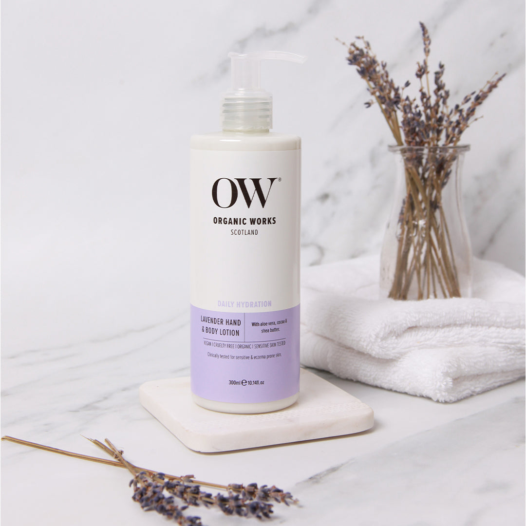 files/Lavender_Hand_Body_Lotion_a4f9cf09-7a2d-4a7d-9de8-0620c86efbbc.jpg